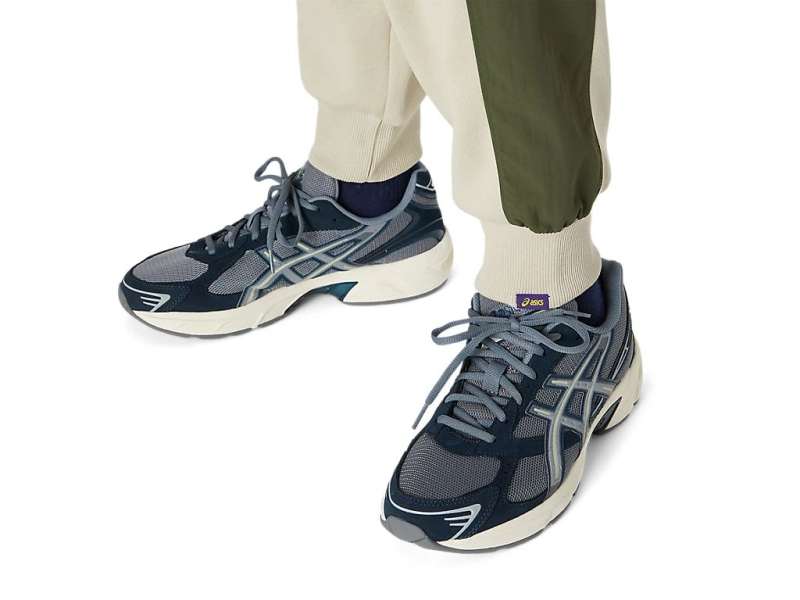 Asics Brushed French Terry Putty | ttYBuy3TX